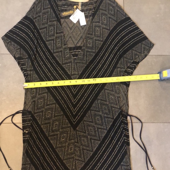 Vitamin A Taliha Tunic - Picture 7 of 12